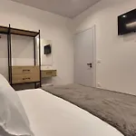 Hotel Dak