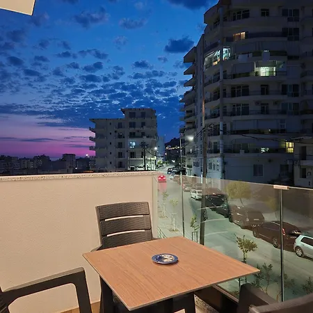 Dak Hotel *
