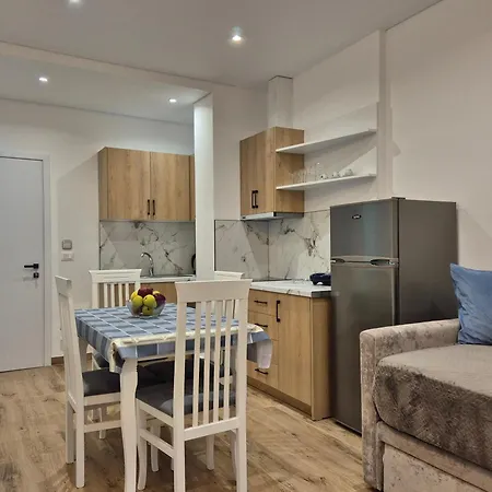 Ξενοδοχείο Dak *