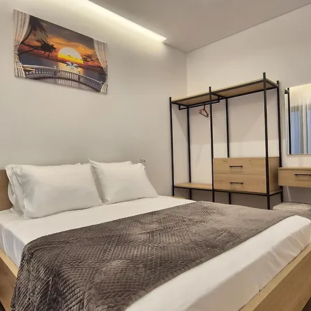 Dak Ξενοδοχείο *